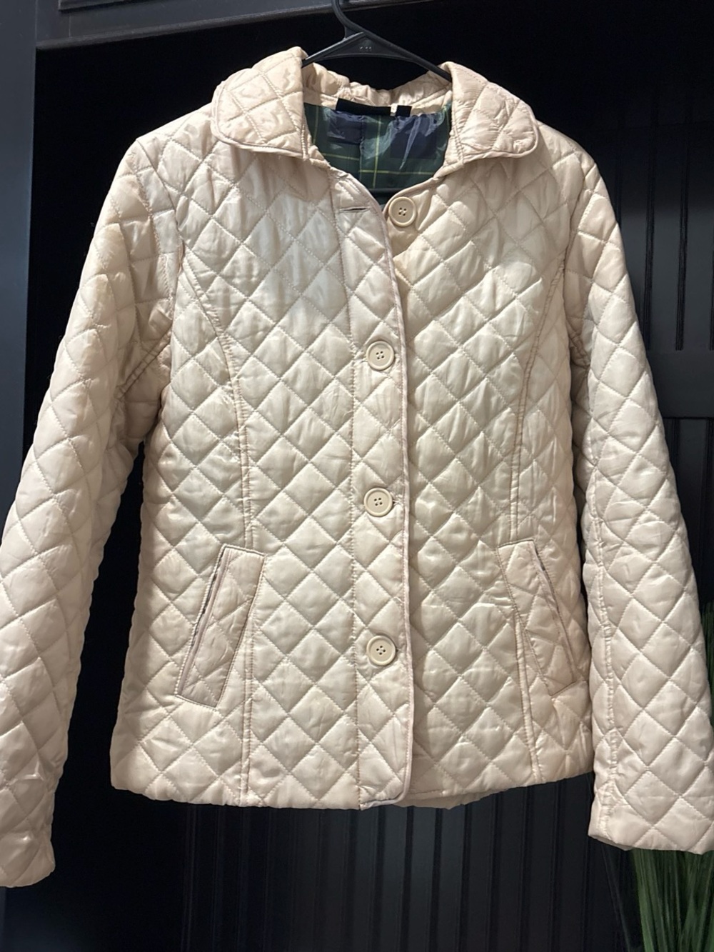 Women's Quilted Cream Puffer Jacket - Lightweight Button-Front Coat